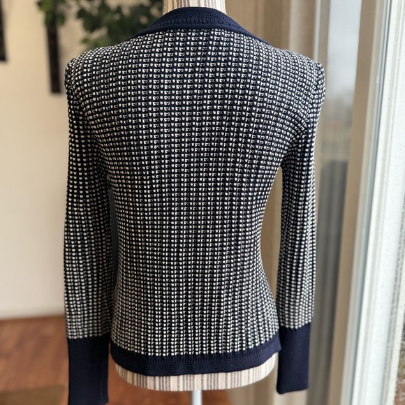 ST. John Jacket - Picture 6 of 12